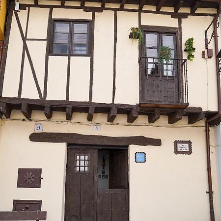 La Casa De La Abuela Amalia Lägenhet Arenas de San Pedro Exteriör bild