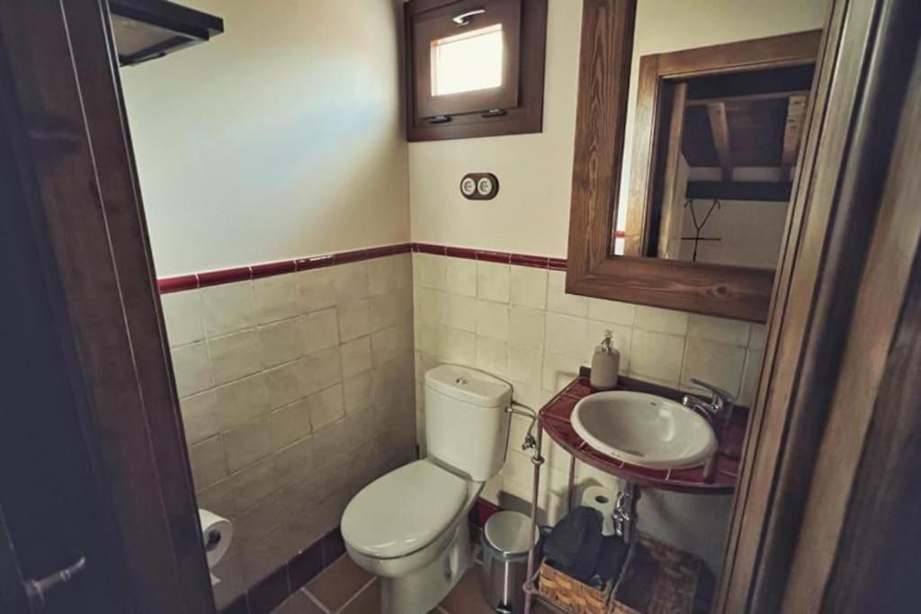 La Casa De La Abuela Amalia Lägenhet Arenas de San Pedro Exteriör bild